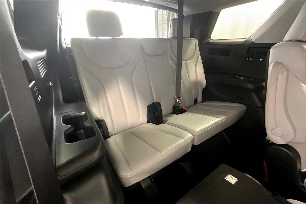 used 2022 Hyundai Palisade car, priced at $33,000