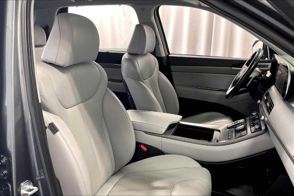 used 2022 Hyundai Palisade car, priced at $33,000