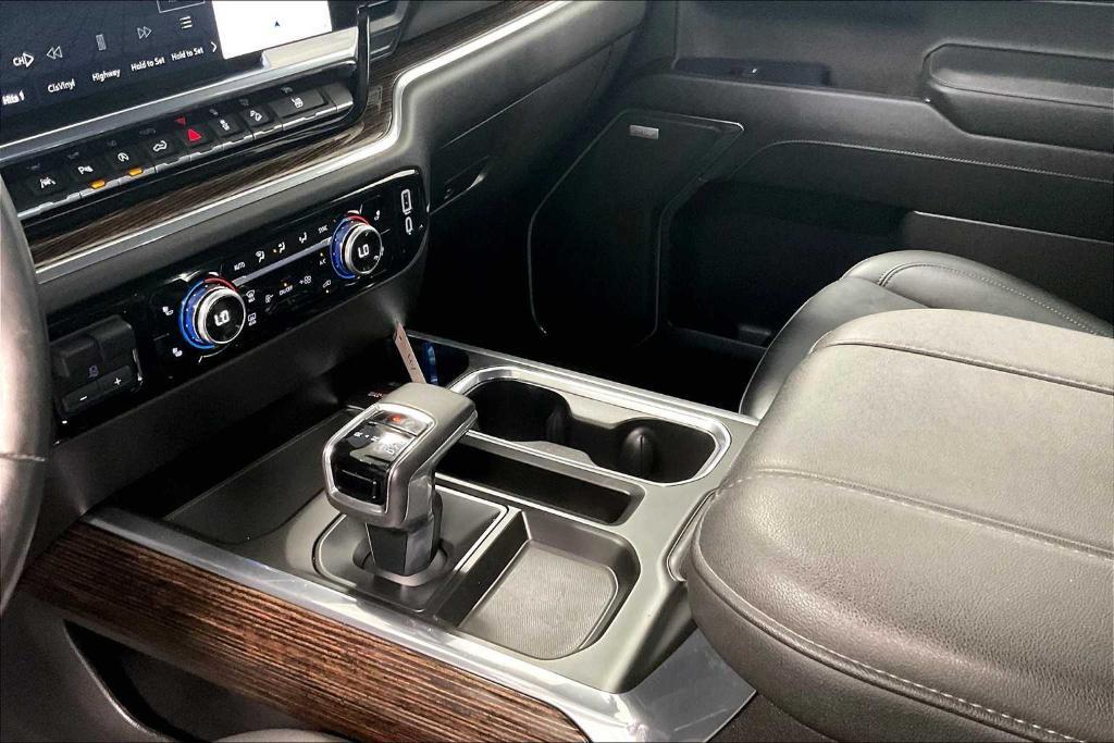 used 2024 GMC Sierra 1500 car, priced at $52,000