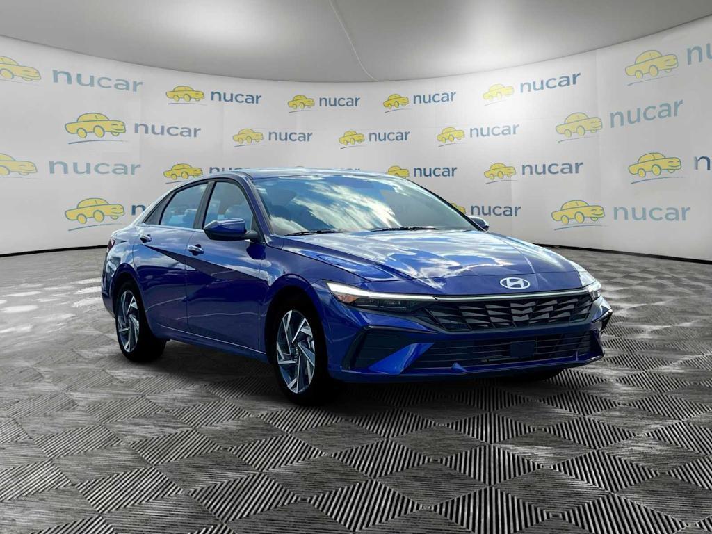 new 2025 Hyundai Elantra car, priced at $25,065