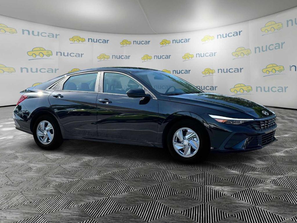 new 2025 Hyundai Elantra car, priced at $21,380