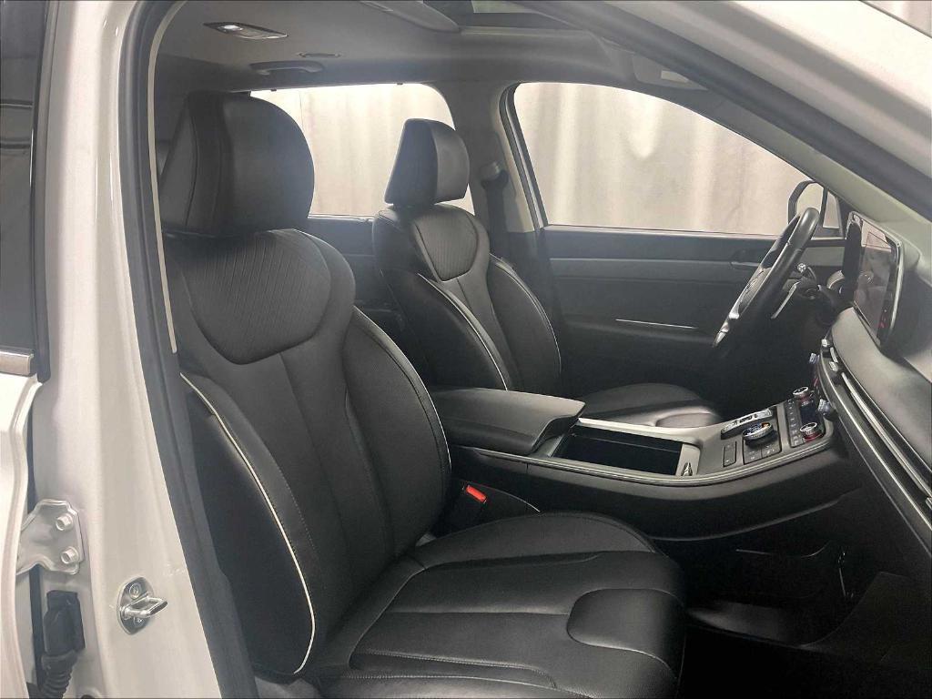 used 2024 Hyundai Palisade car, priced at $34,900