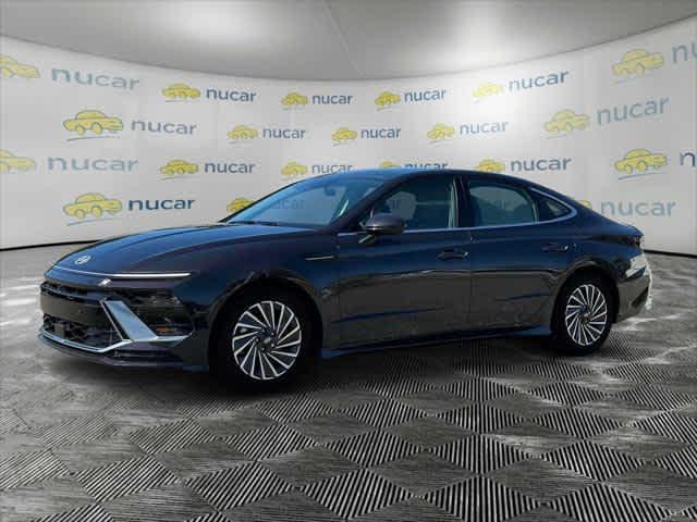 new 2024 Hyundai Sonata Hybrid car, priced at $36,835