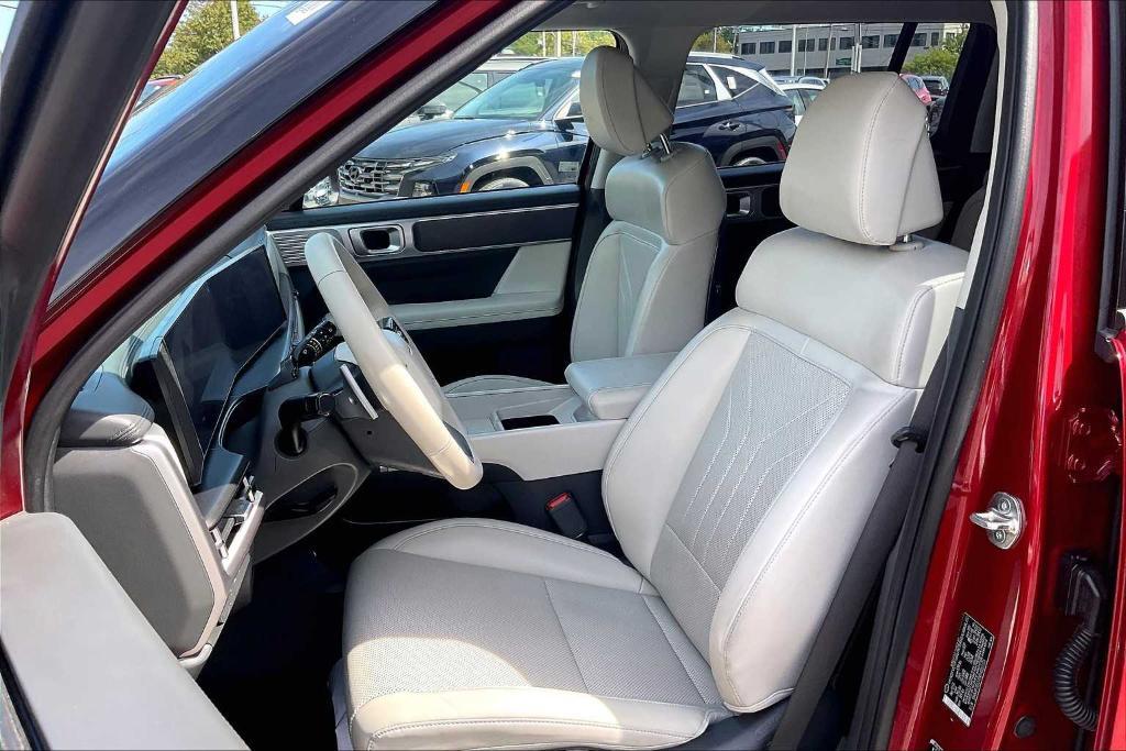 used 2024 Hyundai SANTA FE HEV car, priced at $30,900