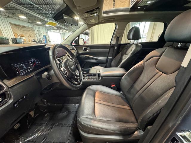used 2023 Kia Sorento car, priced at $30,854