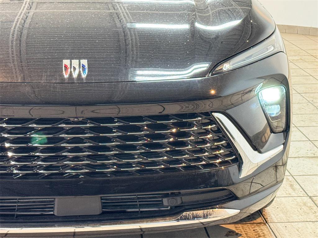new 2025 Buick Envision car, priced at $45,401