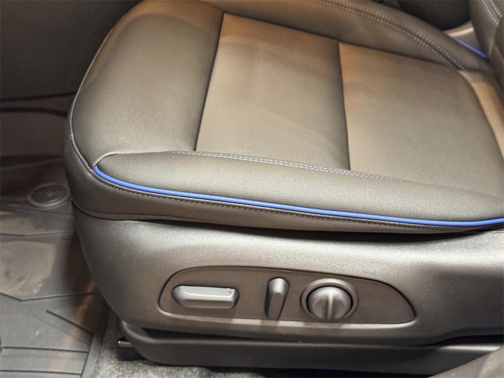 new 2025 Buick Envista car, priced at $29,441