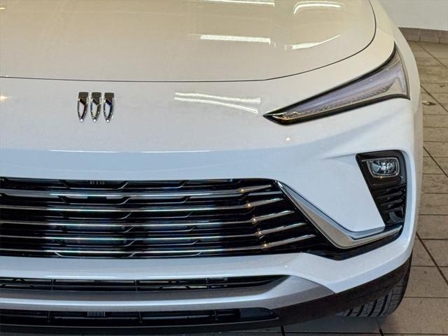 new 2025 Buick Envista car, priced at $25,303