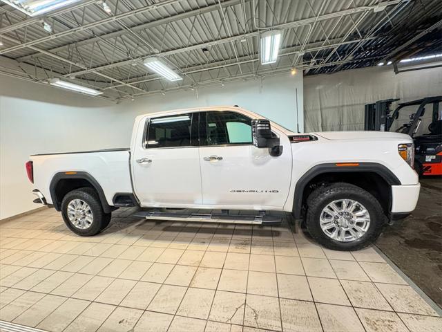 used 2022 GMC Sierra 2500 car, priced at $61,747