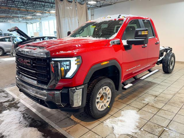 new 2025 GMC Sierra 2500 car, priced at $52,403