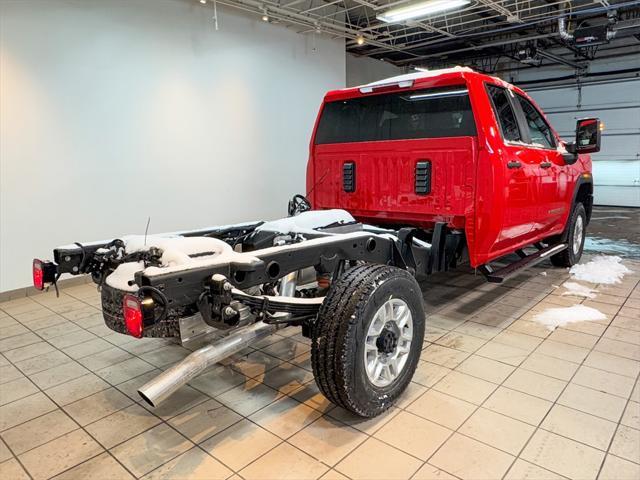 new 2025 GMC Sierra 2500 car, priced at $52,403