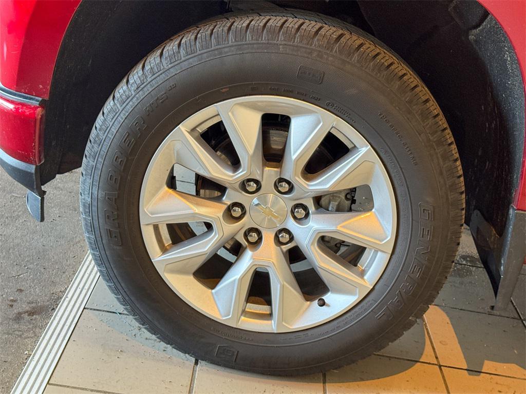 used 2021 Chevrolet Silverado 1500 car, priced at $32,189