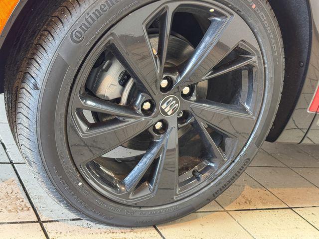 new 2025 Buick Envision car, priced at $42,300