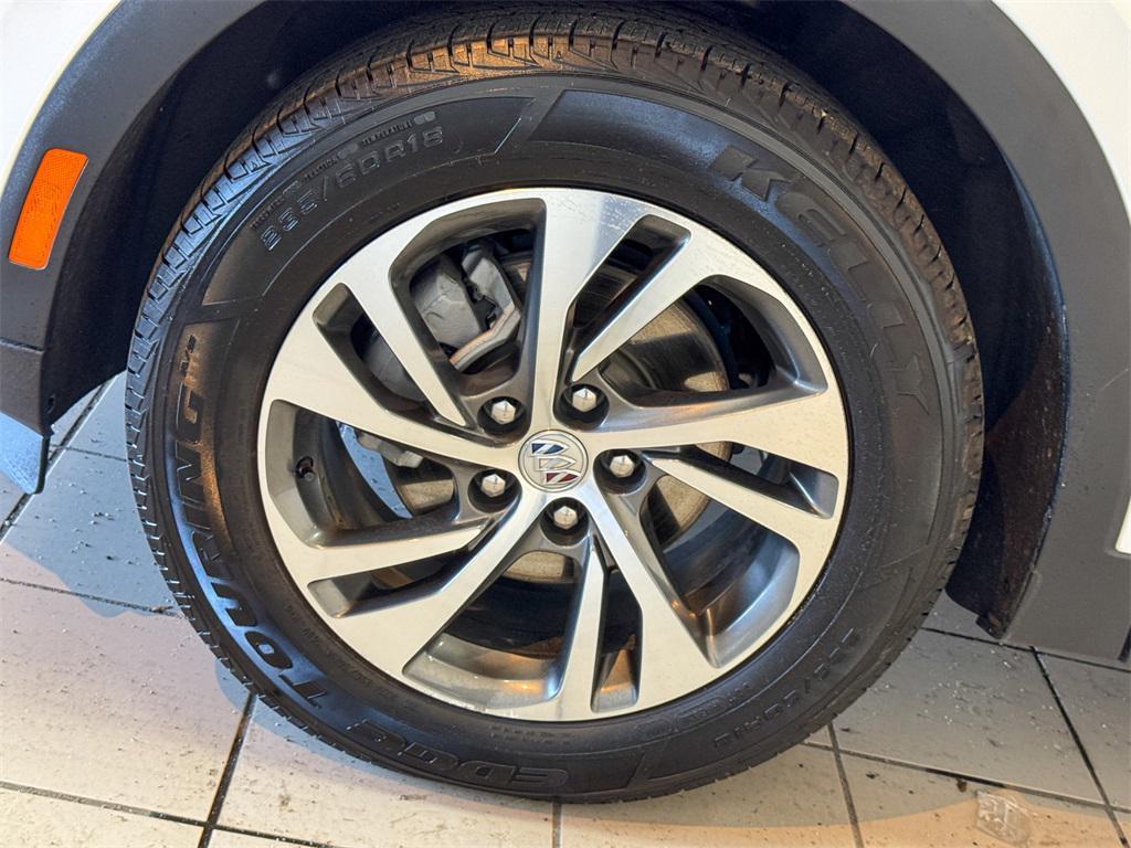 used 2023 Buick Envision car, priced at $28,904