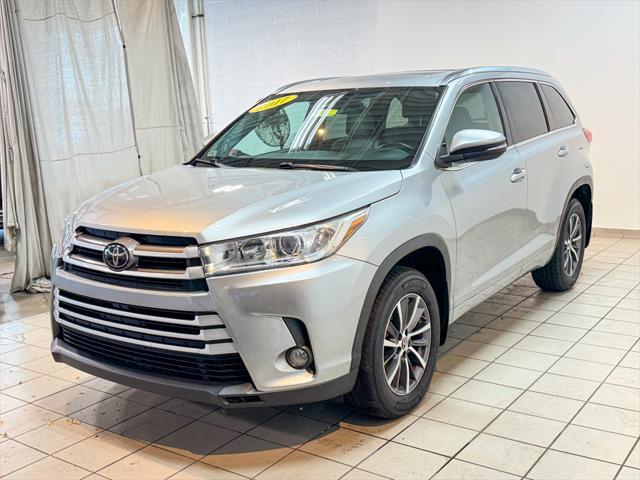 used 2017 Toyota Highlander car, priced at $23,934