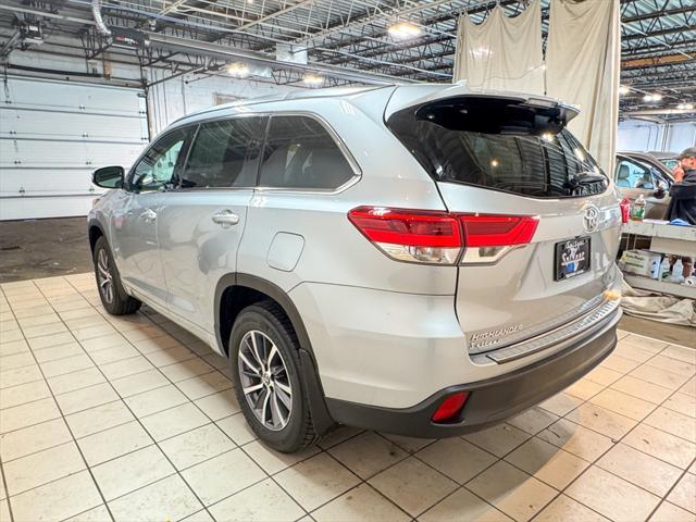 used 2017 Toyota Highlander car, priced at $23,934