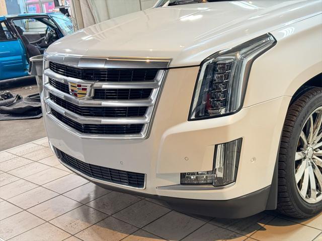 used 2019 Cadillac Escalade car, priced at $36,102