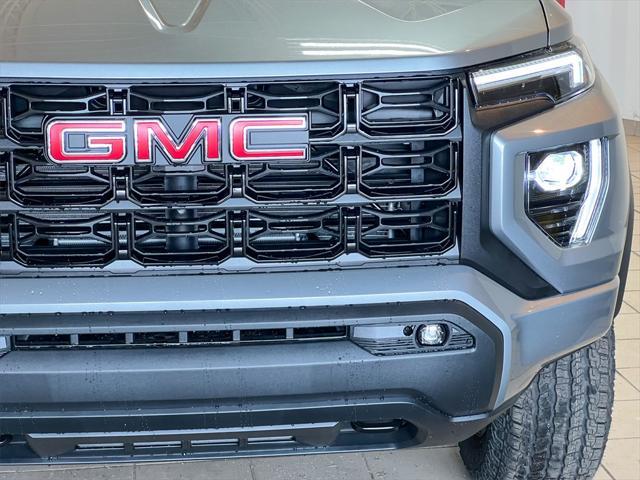 new 2024 GMC Canyon car, priced at $39,990