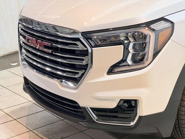 new 2024 GMC Terrain car, priced at $35,140