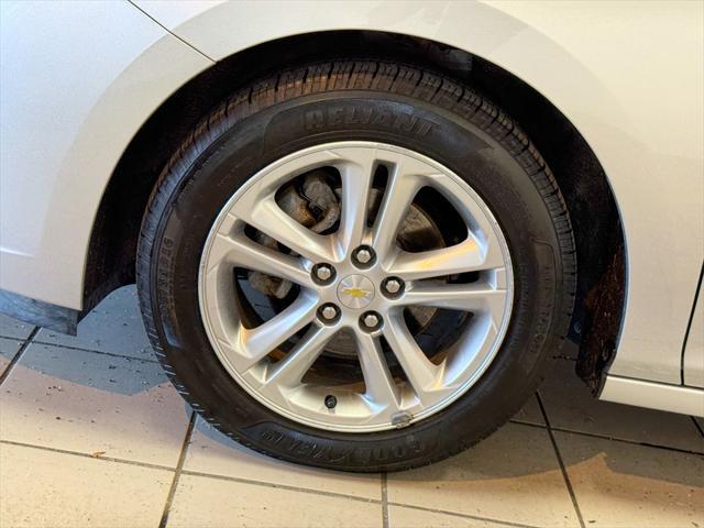 used 2017 Chevrolet Cruze car, priced at $9,999
