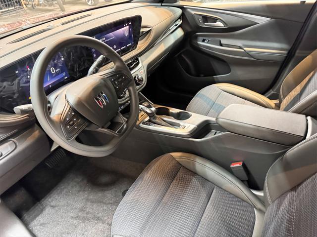 new 2025 Buick Envista car, priced at $25,394