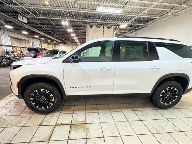 used 2024 Chevrolet Traverse car, priced at $50,290