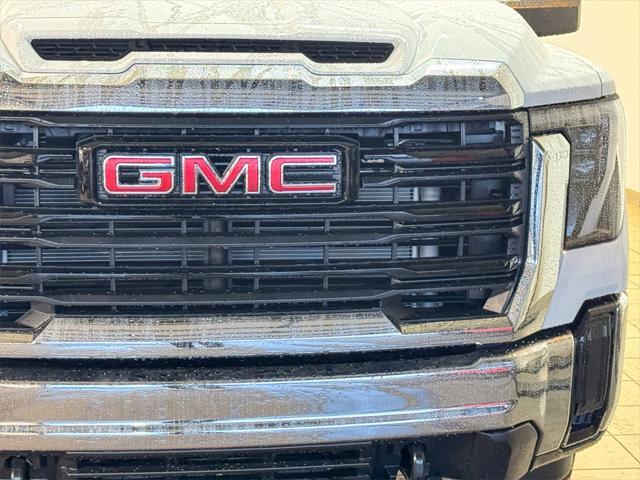 new 2025 GMC Sierra 2500 car, priced at $51,908