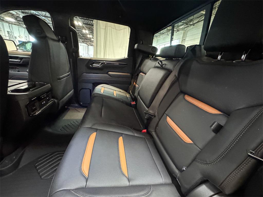 new 2025 GMC Sierra 1500 car, priced at $73,690
