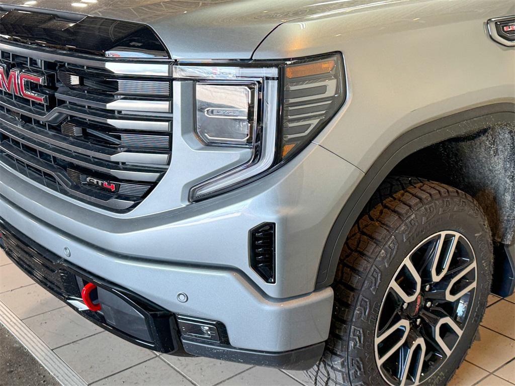 new 2025 GMC Sierra 1500 car, priced at $73,690