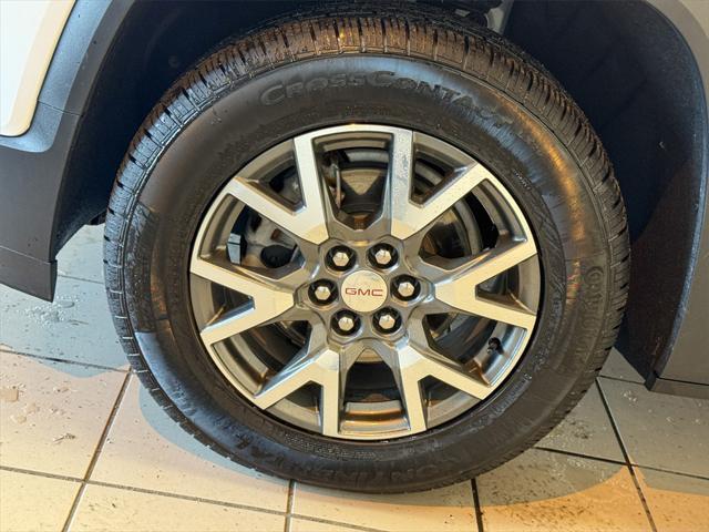 used 2022 GMC Acadia car, priced at $27,391