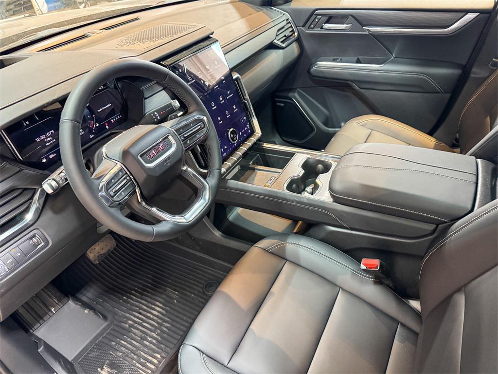 new 2025 GMC Acadia car, priced at $50,565