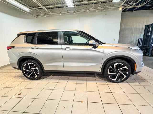 used 2024 Mitsubishi Outlander car, priced at $23,500