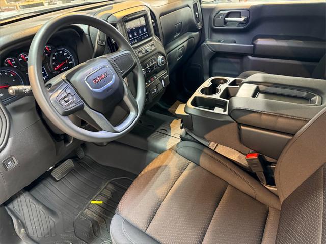 new 2024 GMC Sierra 1500 car, priced at $47,020