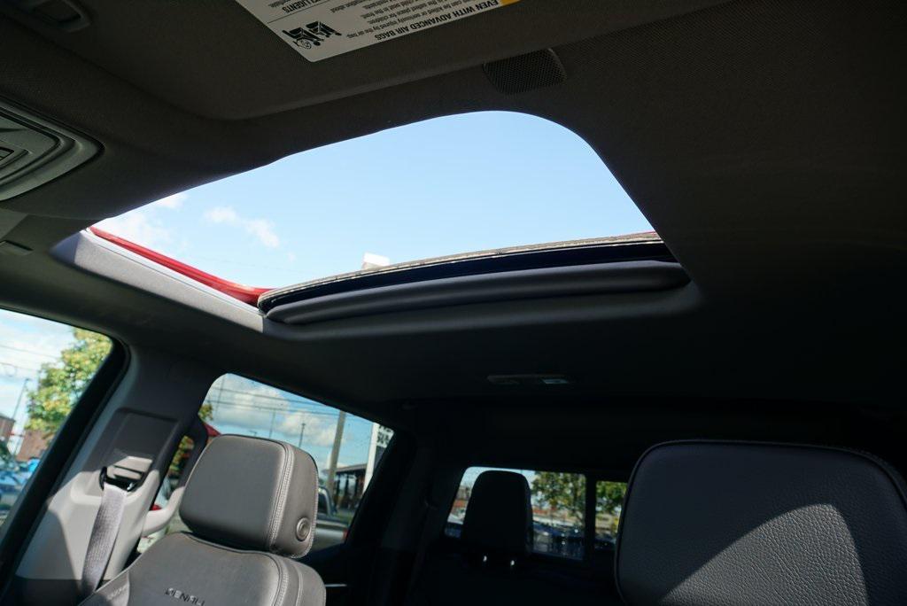 used 2023 GMC Sierra 1500 car, priced at $52,599