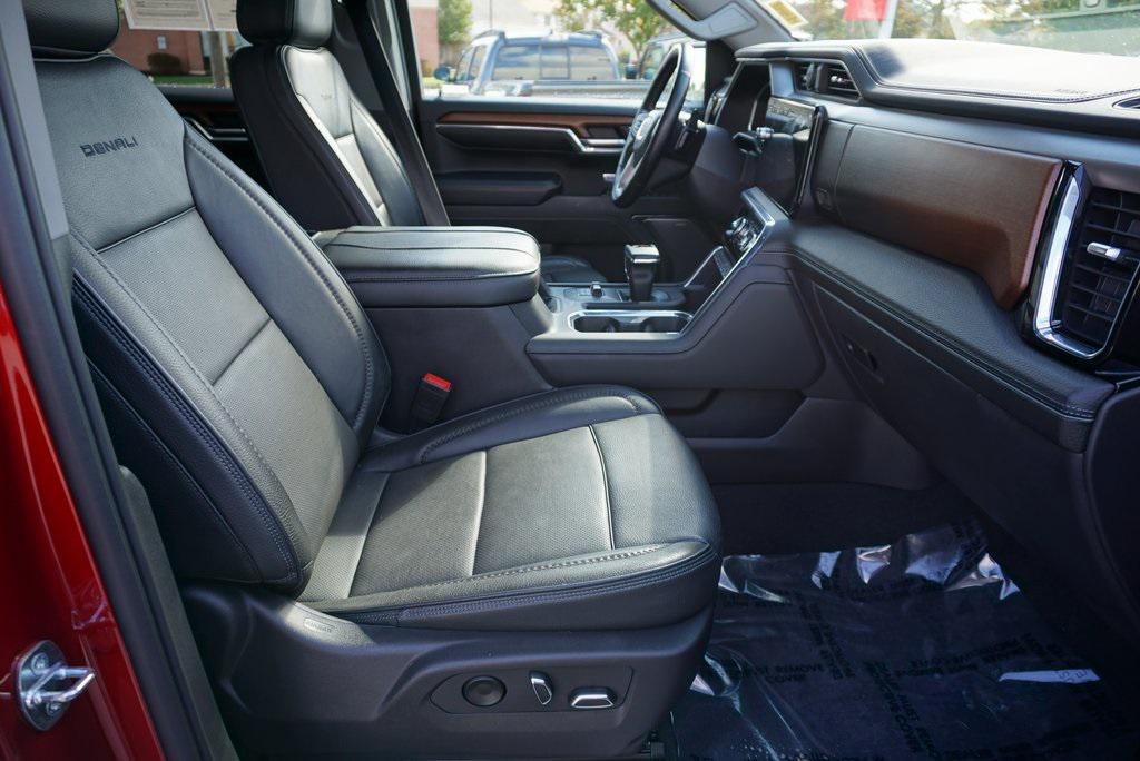 used 2023 GMC Sierra 1500 car, priced at $52,599