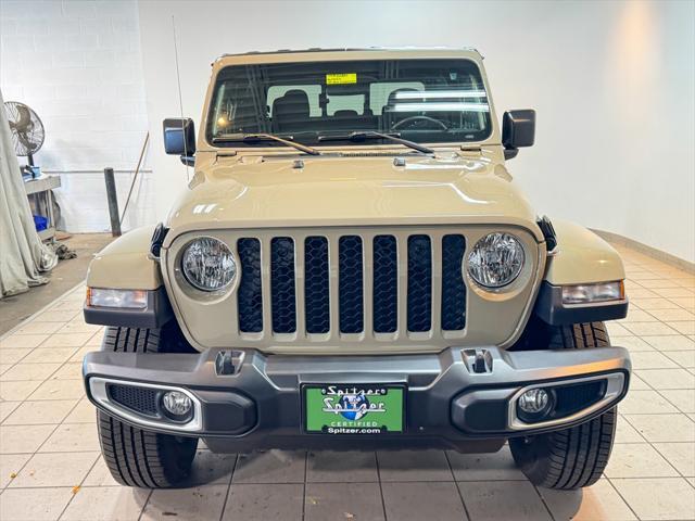 used 2022 Jeep Gladiator car, priced at $33,982