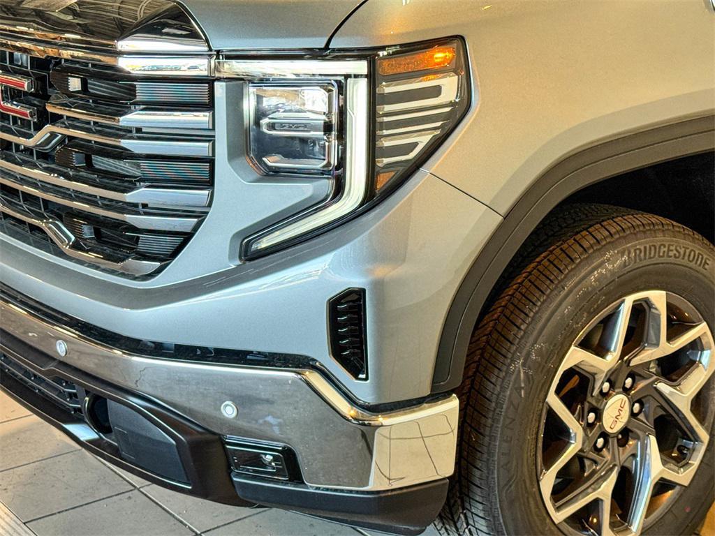 new 2026 GMC Sierra 1500 car, priced at $69,733