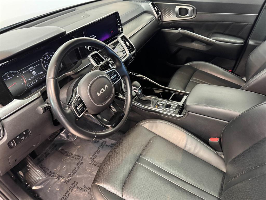 used 2022 Kia Sorento car, priced at $25,997