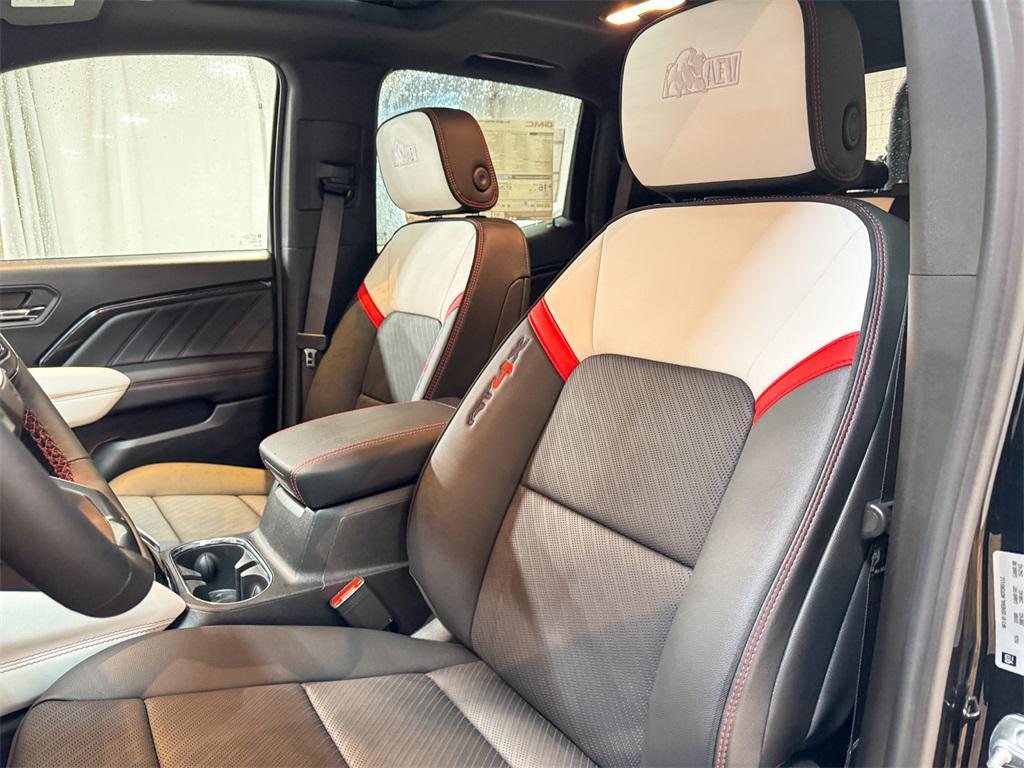 new 2024 GMC Canyon car, priced at $60,637