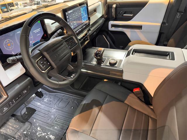 new 2025 GMC HUMMER EV Pickup car, priced at $118,004