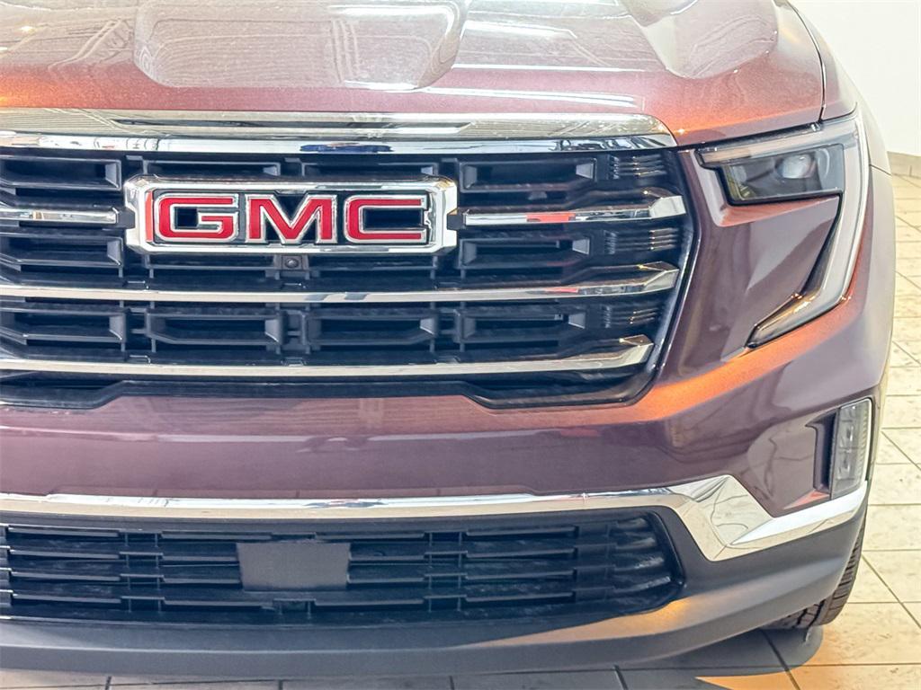 new 2025 GMC Acadia car, priced at $50,175