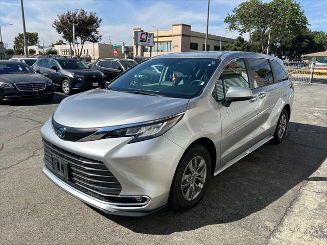 used 2023 Toyota Sienna car, priced at $38,500