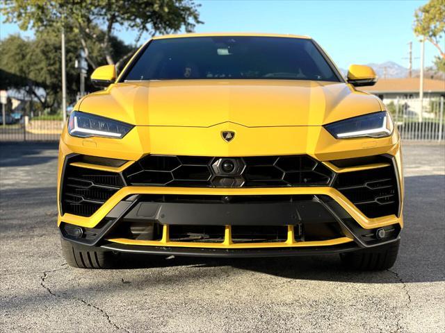 used 2022 Lamborghini Urus car, priced at $245,500