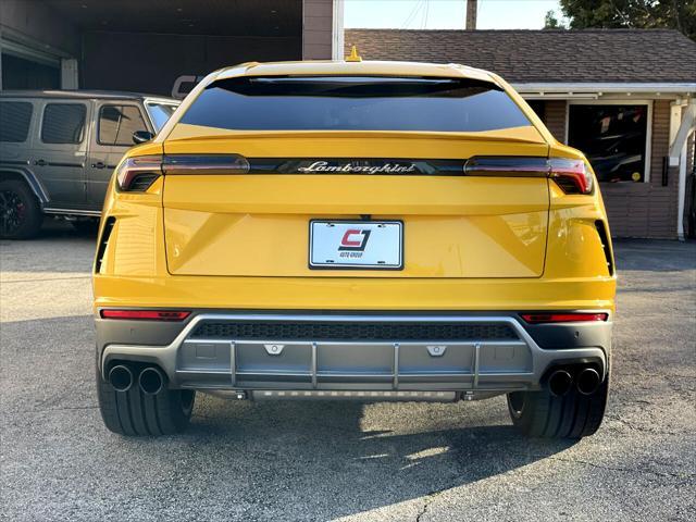 used 2022 Lamborghini Urus car, priced at $245,500