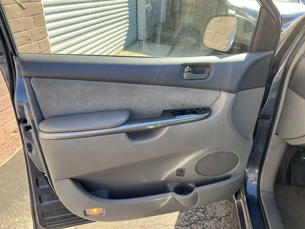 used 2007 Toyota Sienna car, priced at $7,000