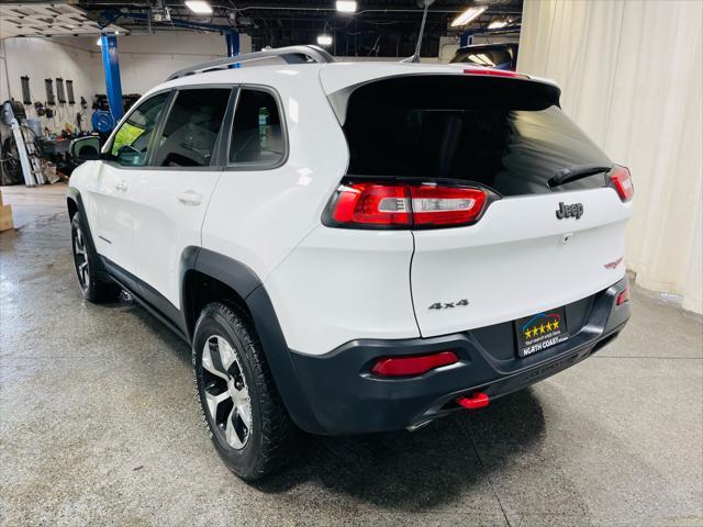 used 2018 Jeep Cherokee car, priced at $18,995