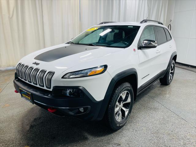 used 2018 Jeep Cherokee car, priced at $18,995