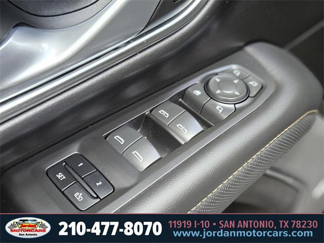 used 2022 GMC Yukon XL car, priced at $50,465