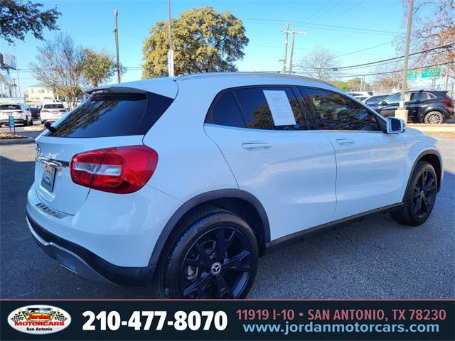 used 2020 Mercedes-Benz GLA 250 car, priced at $19,995