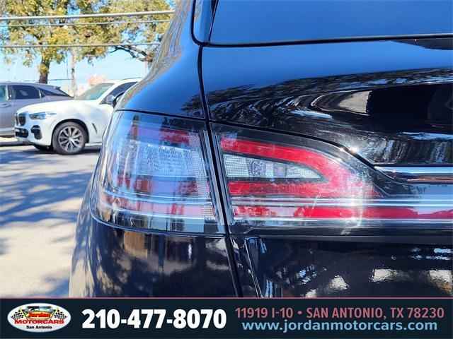 used 2023 Lincoln Nautilus car, priced at $38,499